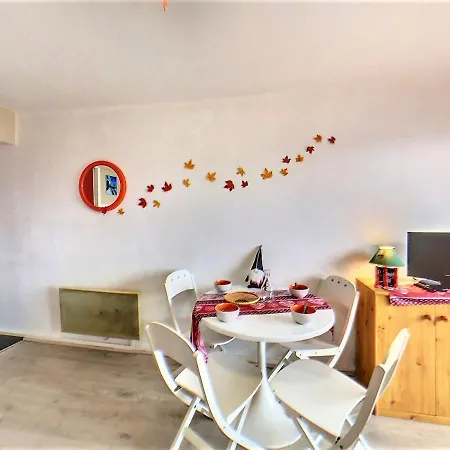 Apartment 3/4 Pers, Pied Des Pistes, Balcon, Wifi - Fr-1-267-217 *